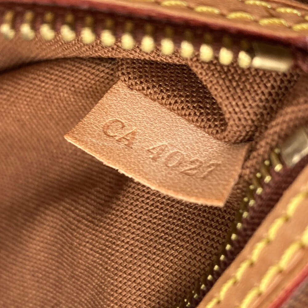 Louis Vuitton Batignolles Horizontal Tote Bag Monogram Canvas Brown